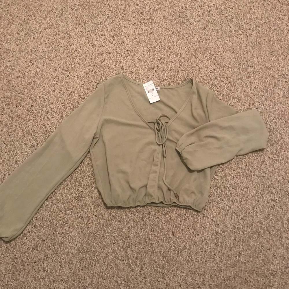 FashionNova Crop Blouse NWT